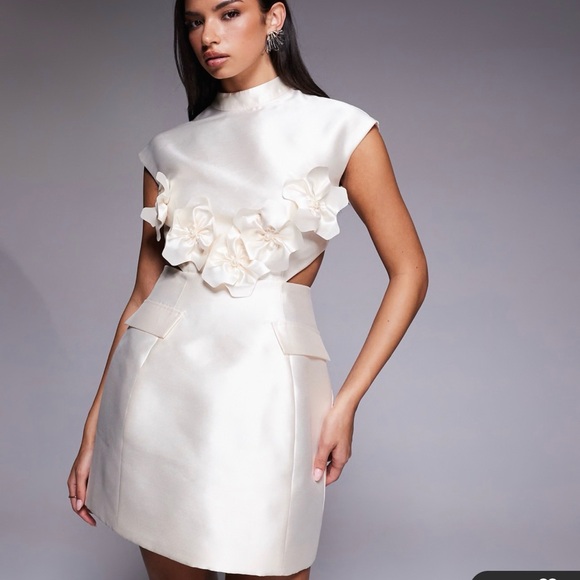 ASOS Dresses & Skirts - ASOS Cream Floral Mini Dress